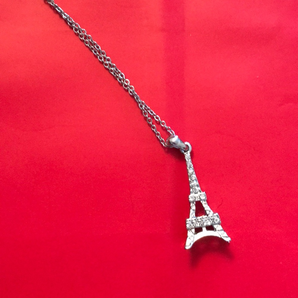 🤍Eiffel Tower necklace🤍